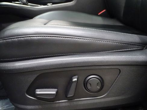 Used 2022 Kia Sorento EX w/ Panoramic Sunroof Package image 24