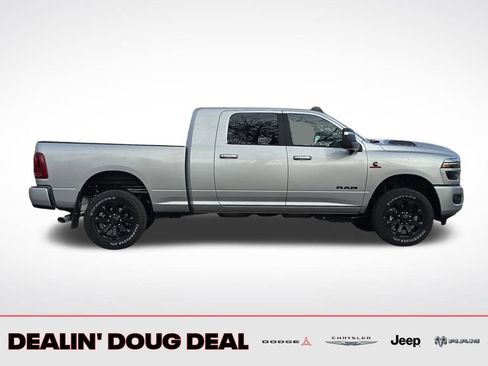 New 2026 RAM 2500 Laramie w/ Night Edition AWD/4WD image 7