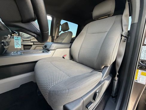 Used 2015 Ford F150 XLT w/ Equipment Group 302A Luxury image 25