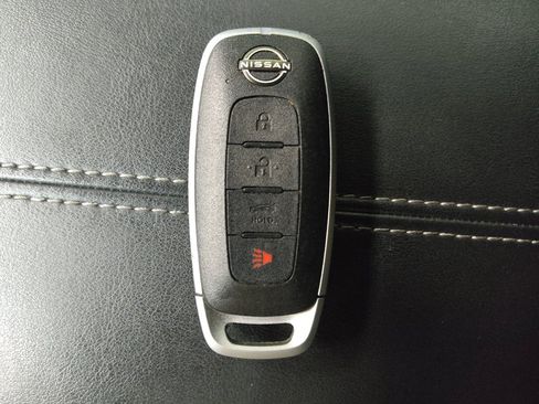 Used 2025 Nissan Sentra S FWD image 32