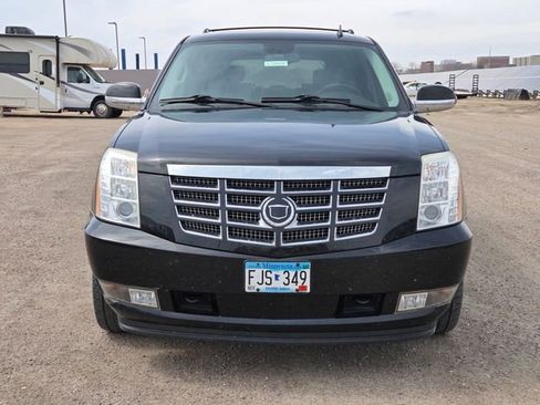 Used 2008 Cadillac Escalade AWD image 9