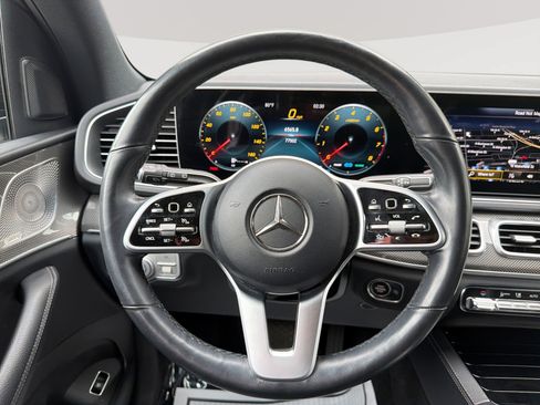 Used 2021 Mercedes-Benz GLE 450 4MATIC image 11