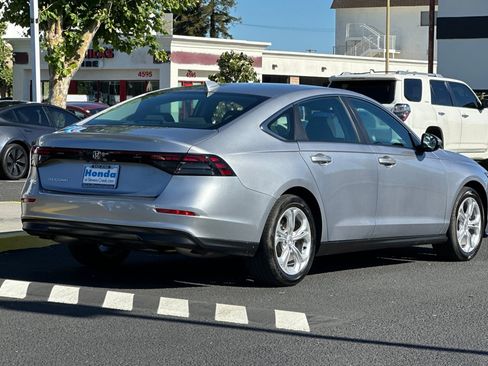 Used 2023 Honda Accord LX image 8