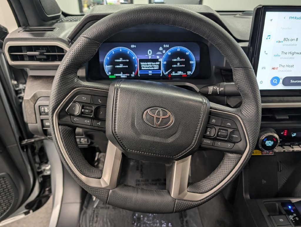 Used 2024 Toyota Tacoma Limited AWD/4WD image 21
