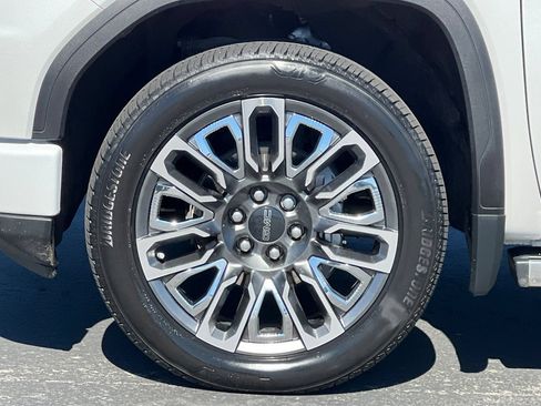 Used 2024 GMC Sierra 1500 Denali Ultimate AWD/4WD image 55