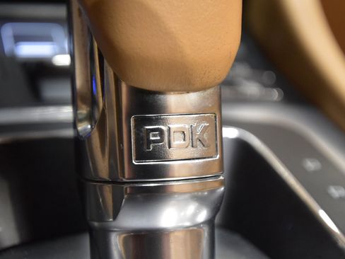 Used 2013 Porsche Boxster S image 38