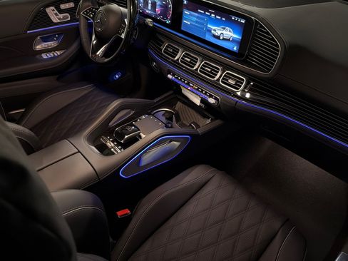 New 2026 Mercedes-Benz Maybach GLS 600 4MATIC image 15
