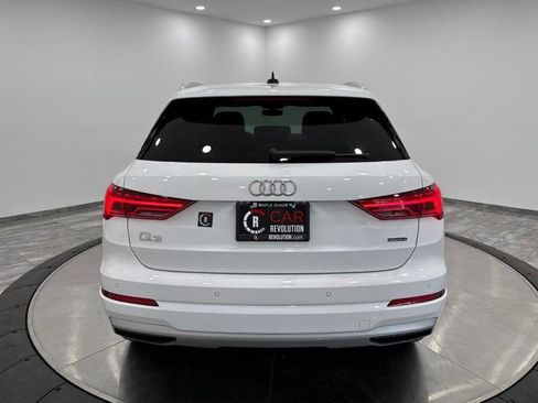 Used 2022 Audi Q3 2.0T Premium w/ Convenience Package image 6