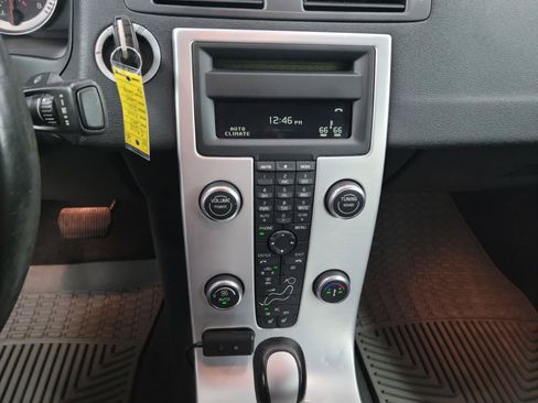 Used 2013 Volvo C70 T5 FWD image 20