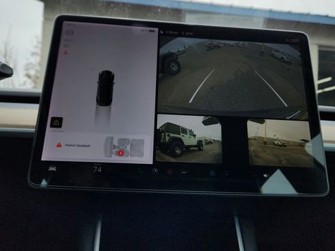 Used 2018 Tesla Model 3 Long Range AWD/4WD image 34