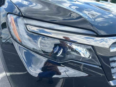 Used 2018 Honda Ridgeline Black Edition image 28