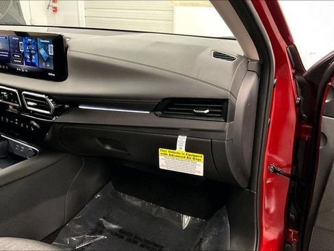 New 2026 Nissan Sentra SV w/ SV Convenience Package FWD image 34
