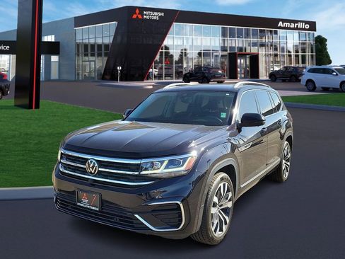 Used 2022 Volkswagen Atlas SEL Premium image 1
