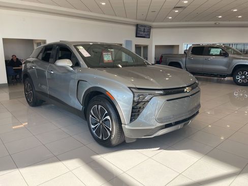 New 2025 Chevrolet Blazer EV LT image 1