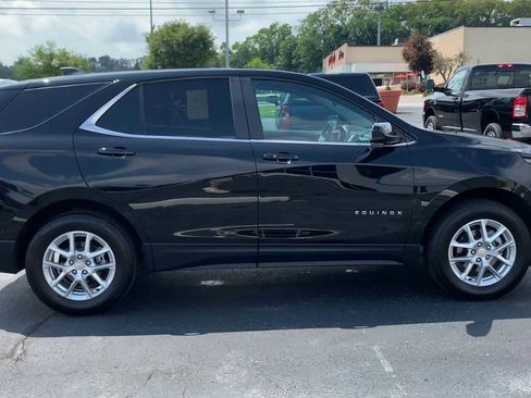 Certified 2023 Chevrolet Equinox LT AWD/4WD image 9