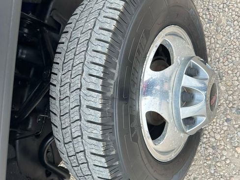 Used 2017 GMC Sierra 3500 Denali w/ Duramax Plus Package image 41