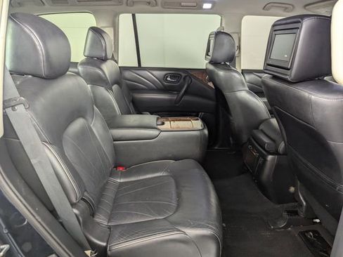 Used 2015 INFINITI QX80 Limited image 19