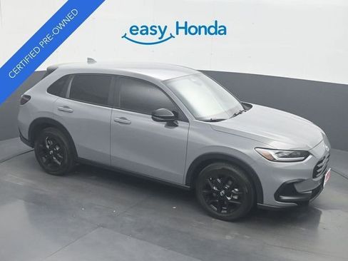 Certified 2025 Honda HR-V Sport image 18