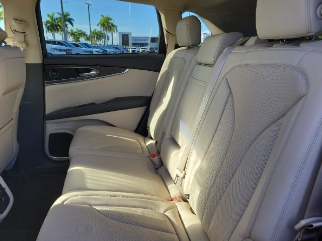 Certified 2019 Lincoln Nautilus Reserve FWD image 17