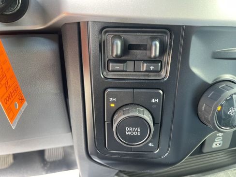 New 2025 Ford F350 XL w/ XL Chrome Package image 18
