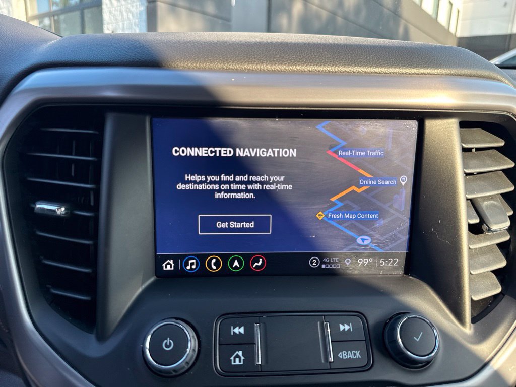 Used 2023 GMC Acadia AT4 w/ Technology Package AWD/4WD image 18