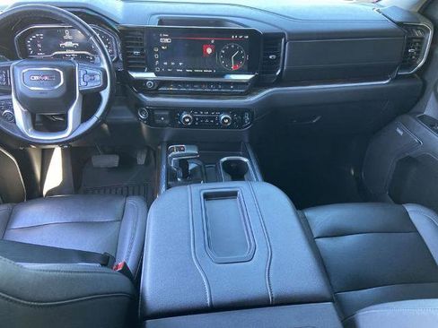 Used 2022 GMC Sierra 1500 Elevation w/ Elevation Premium Package image 15