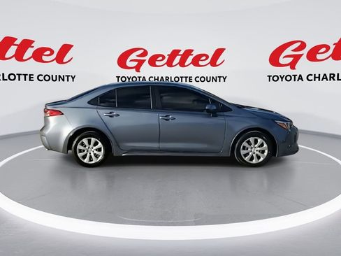 Certified 2023 Toyota Corolla LE image 9