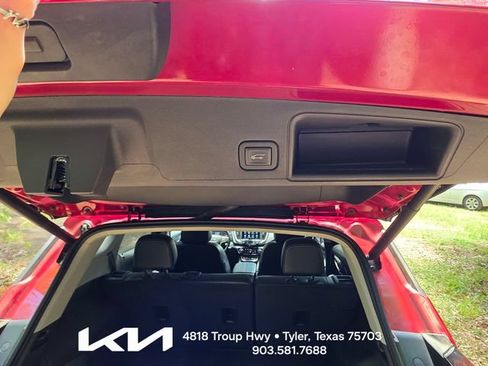 Used 2023 GMC Terrain SLT w/ Elevation Edition FWD image 20