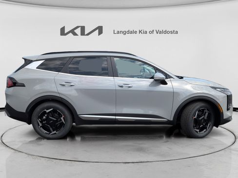 New 2026 Kia Sportage EX FWD image 3
