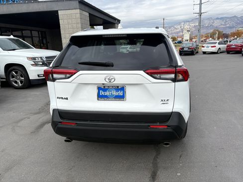 Used 2024 Toyota RAV4 XLE image 6