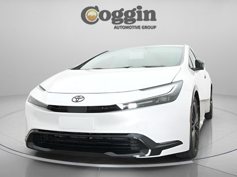 New 2026 Toyota Prius Plug-In Hybrid image 33