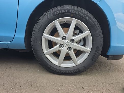 Used 2016 Toyota Prius C Three image 7