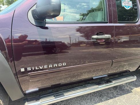 Used 2009 Chevrolet Silverado 1500 LT w/ All Star Package AWD/4WD image 4