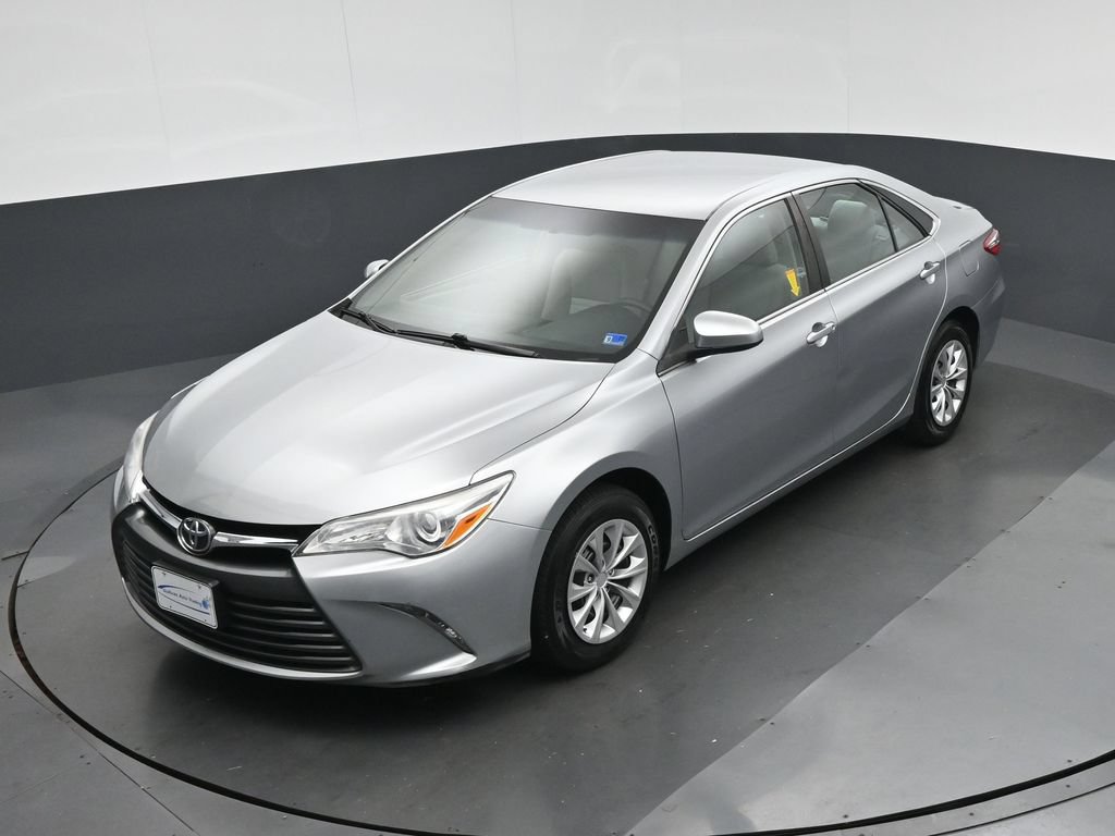 Used 2017 Toyota Camry LE FWD image 53