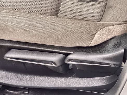 Certified 2024 Honda Civic LX image 31