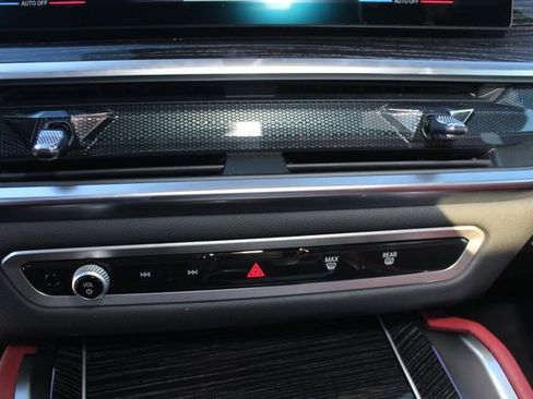 New 2026 BMW X6 xDrive40i image 14