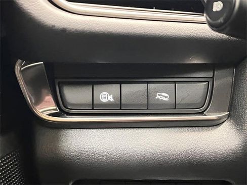 Used 2025 MAZDA CX-30 AWD 2.5 S w/ Preferred Package image 18