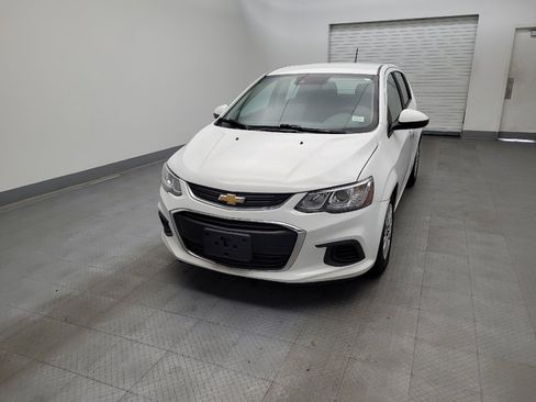 Used 2020 Chevrolet Sonic LT image 15