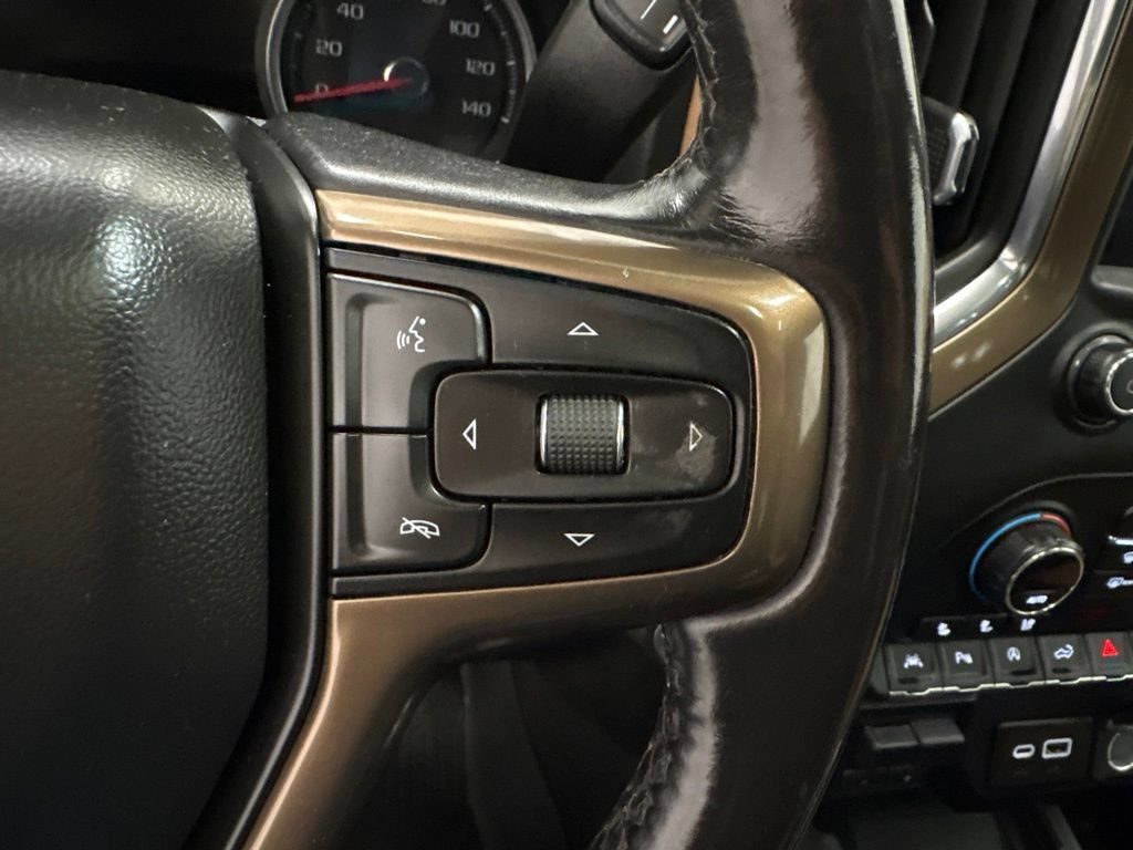 Used 2021 Chevrolet Silverado 1500 High Country w/ Technology Package AWD/4WD image 25