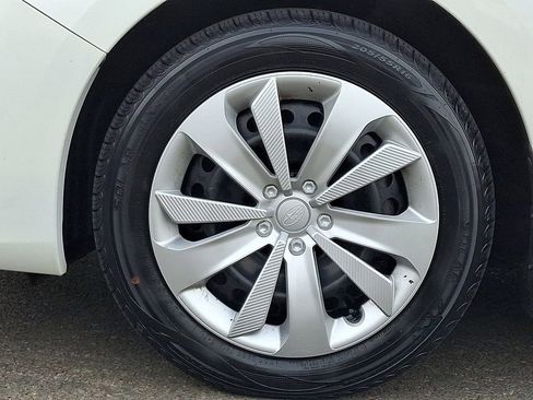 Used 2019 Subaru Impreza 2.0i image 9