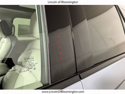 New 2025 Lincoln Navigator L Reserve image 15