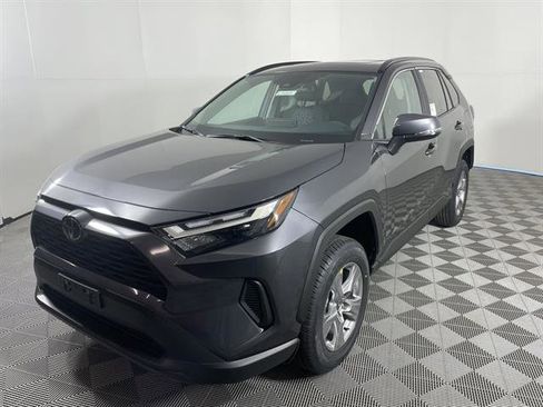 New 2025 Toyota RAV4 XLE image 4