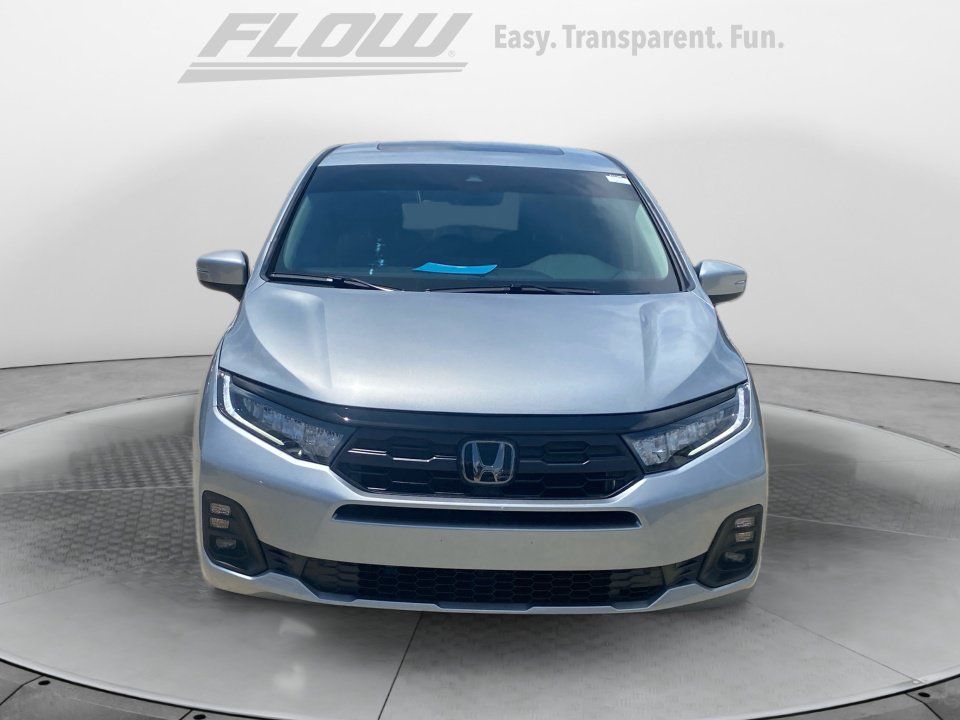 Certified 2026 Honda Odyssey EX-L image 3