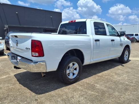 Used 2022 RAM 1500 Classic SLT w/ Electronics Group AWD/4WD image 25