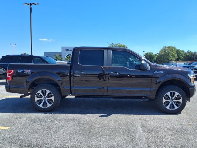 Used 2020 Ford F150 XL w/ Equipment Group 101A Mid AWD/4WD image 9