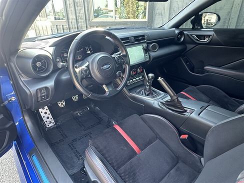 Used 2024 Subaru BRZ Limited RWD image 5
