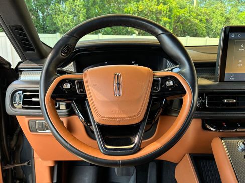 Used 2020 Lincoln Aviator Black Label w/ Dynamic Handling Package image 18