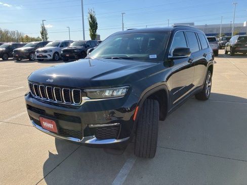 New 2025 Jeep Grand Cherokee L Limited image 3