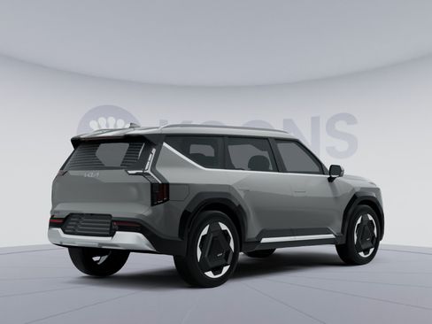 Used 2024 Kia EV9 Wind AWD/4WD image 4