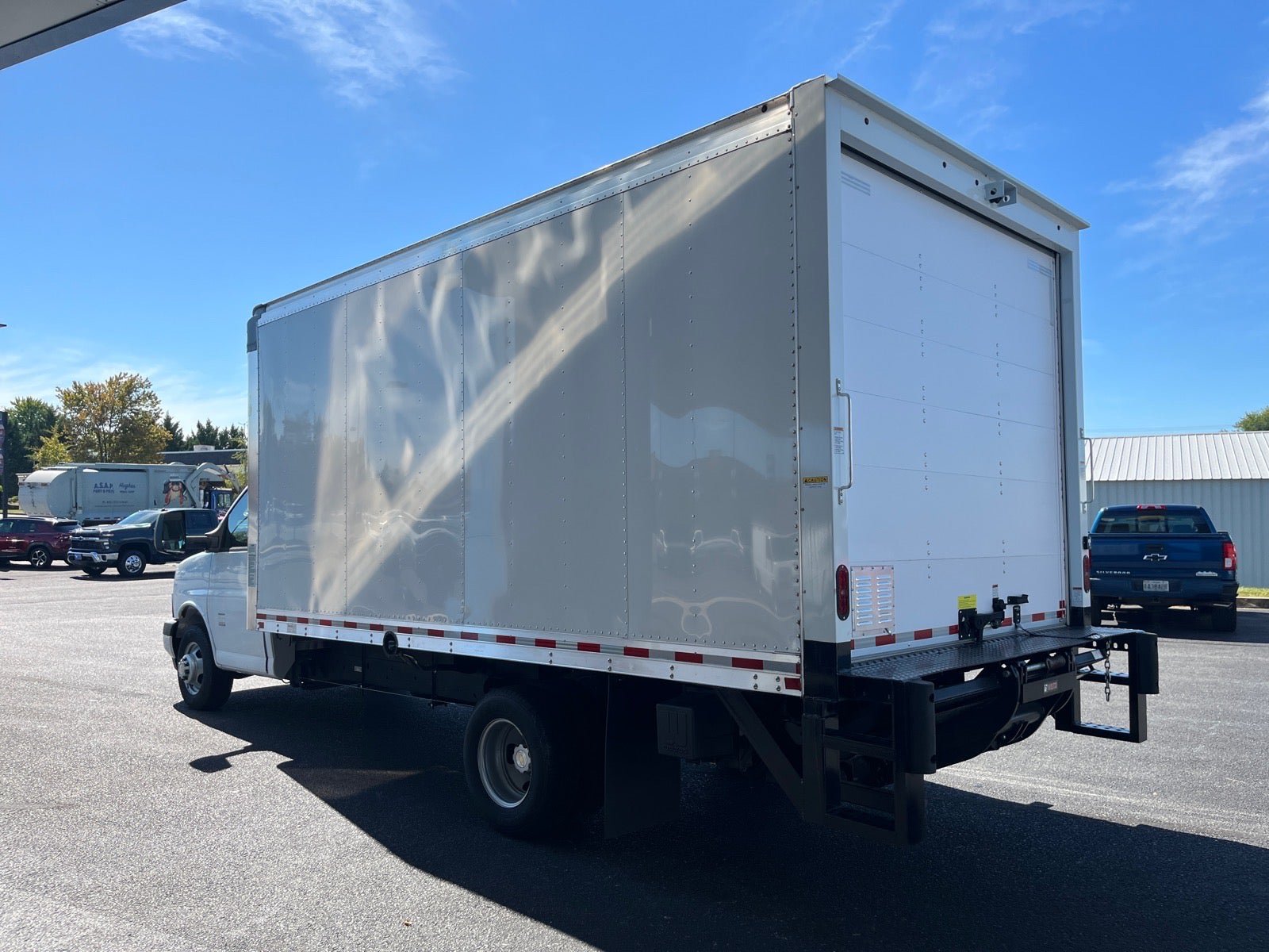 New 2024 Chevrolet Express 3500 w/ Power Convenience Package RWD image 8